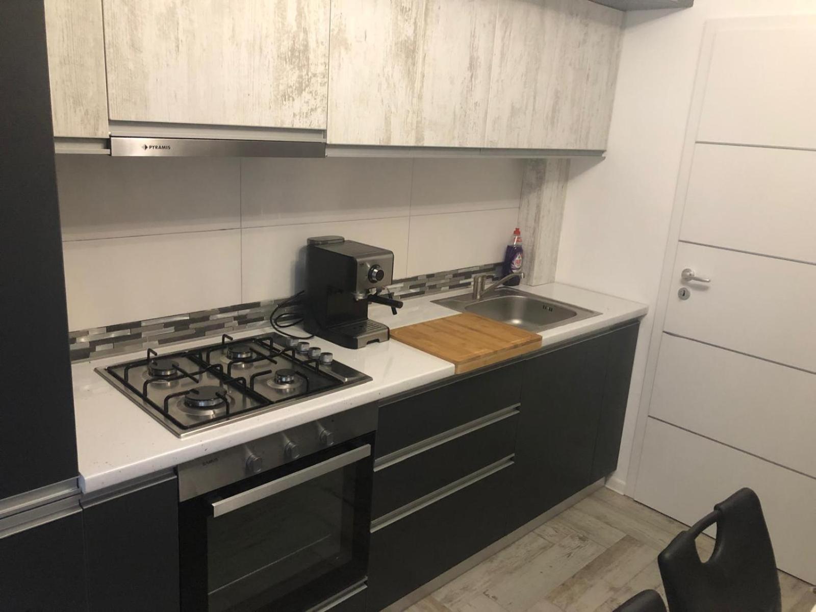 Apartmán Parc Piteşti Exteriér fotografie